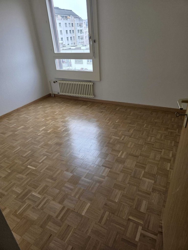 6-Zimmer-Wohnung