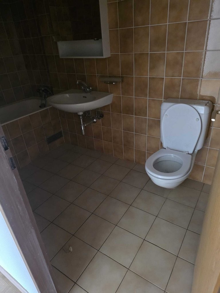 6-Zimmer-Wohnung