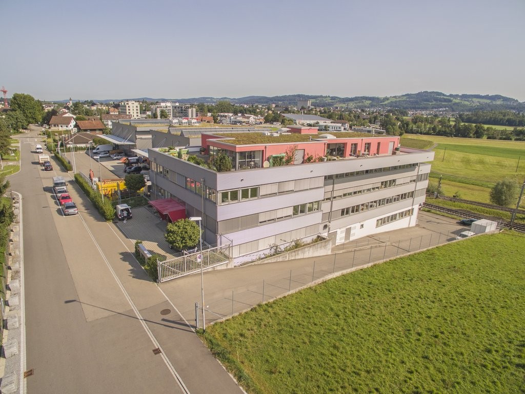 48m² office
