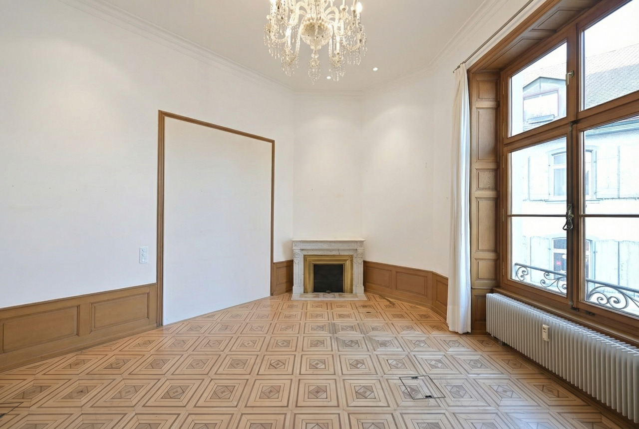 1470m² living / commercial building