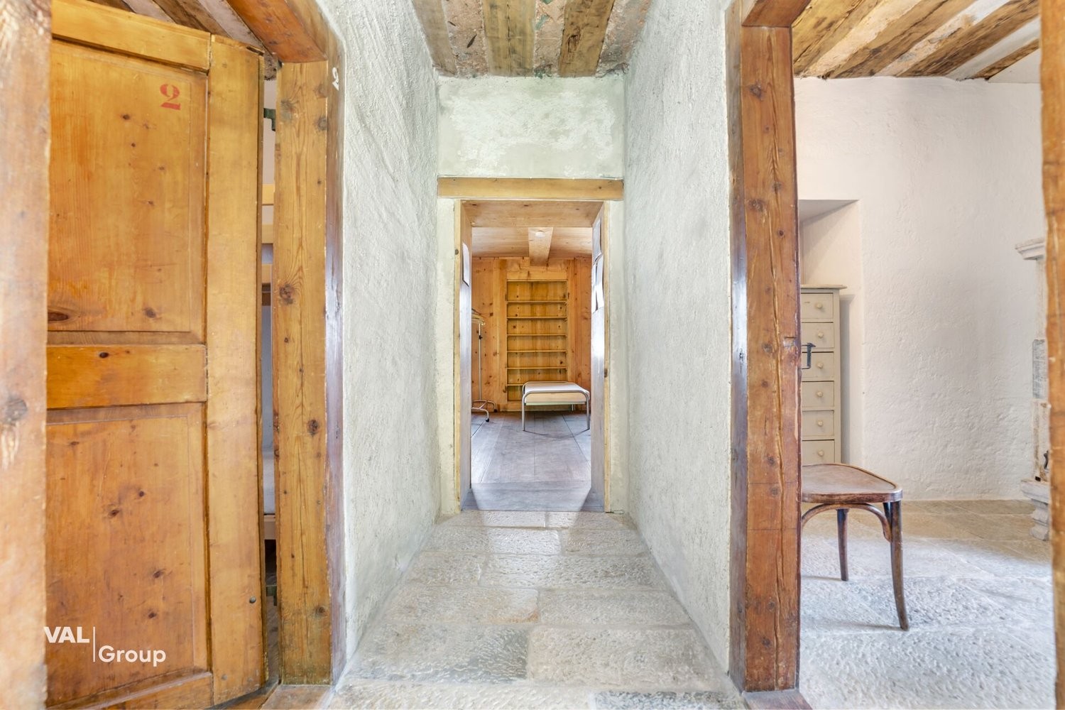 Mehrfamilienhaus