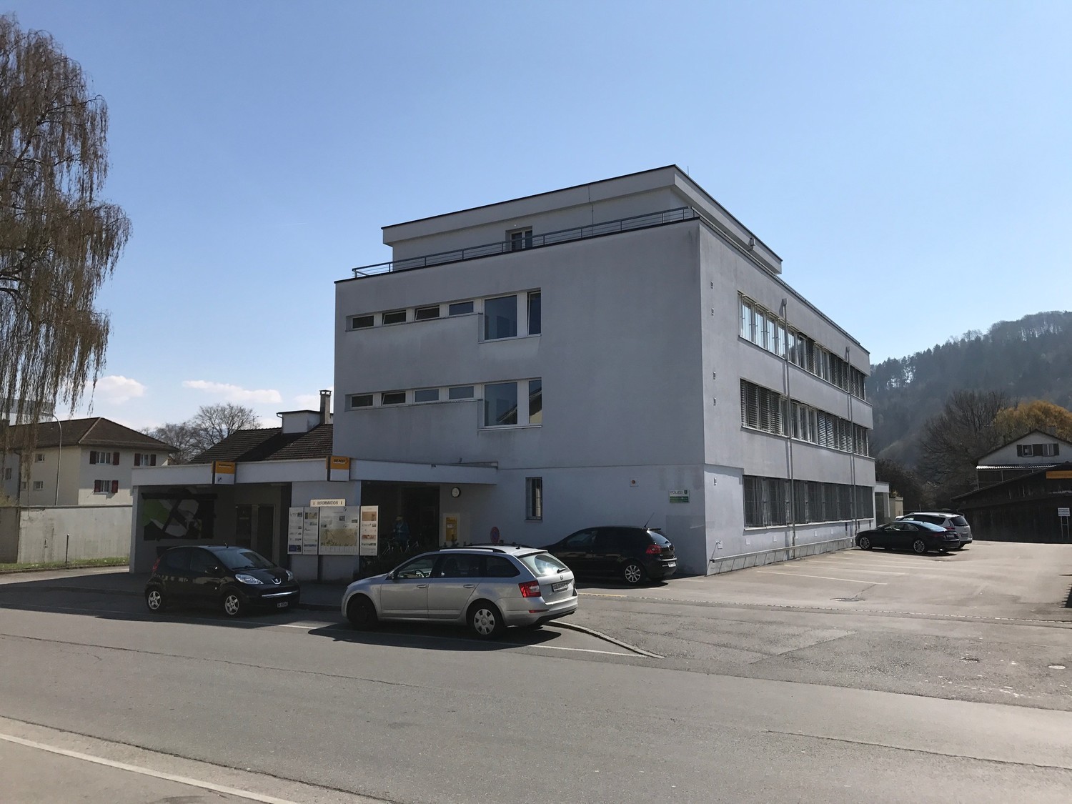 257m² commerciale