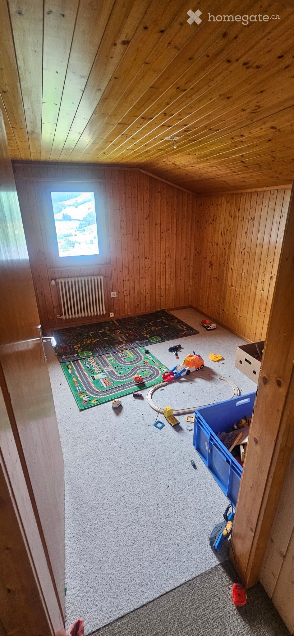 1 room single room