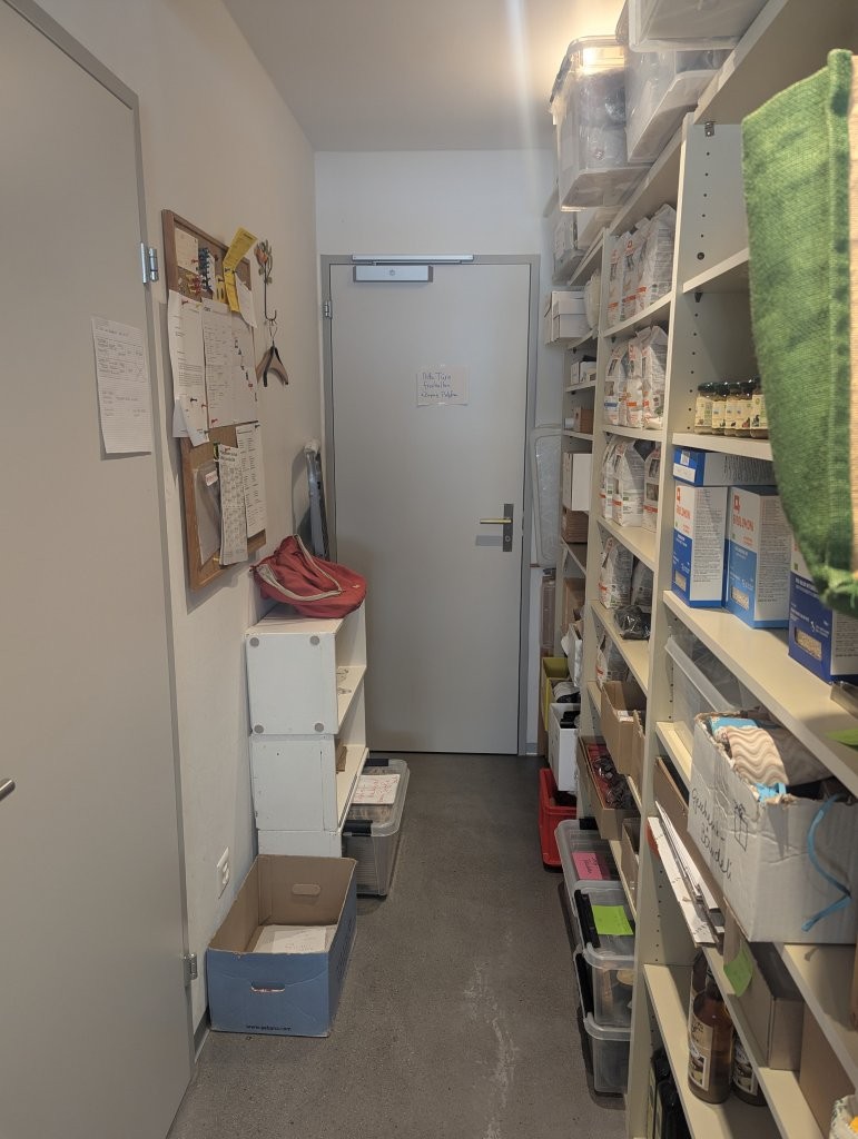 30m² office