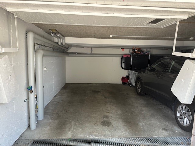 Single garage