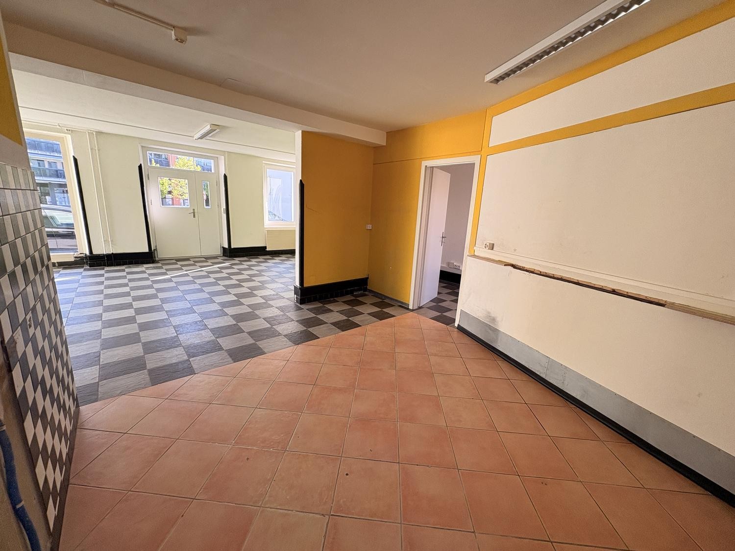 negozio di 66m²