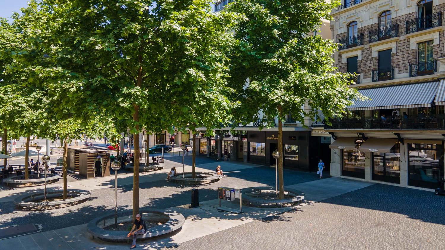 500m² office