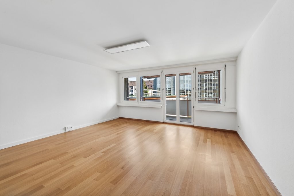 78m² office
