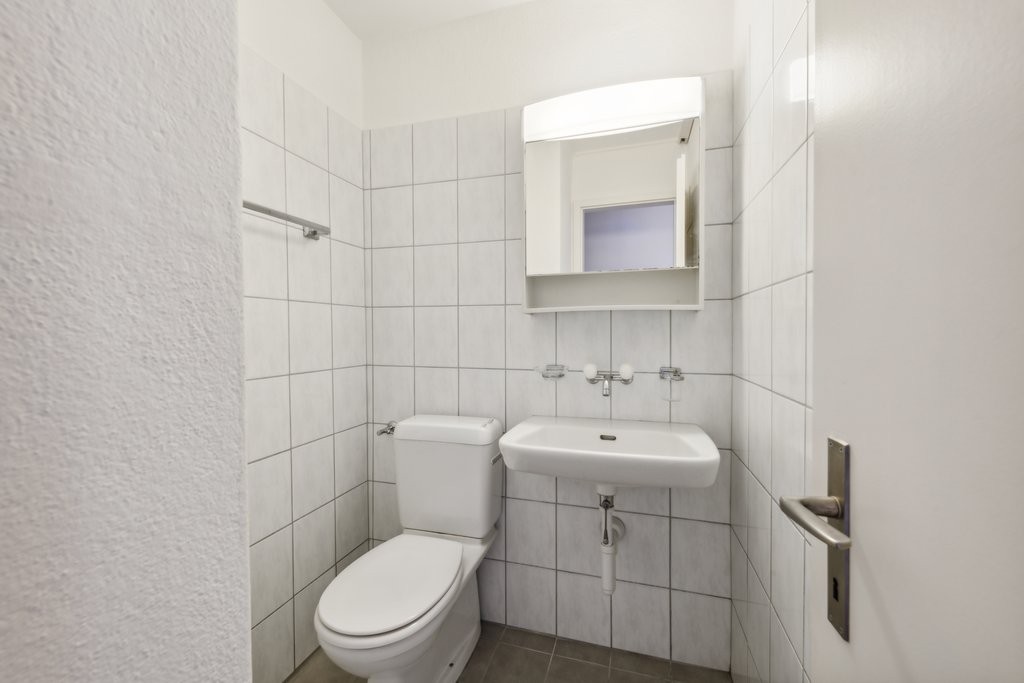 78m² office