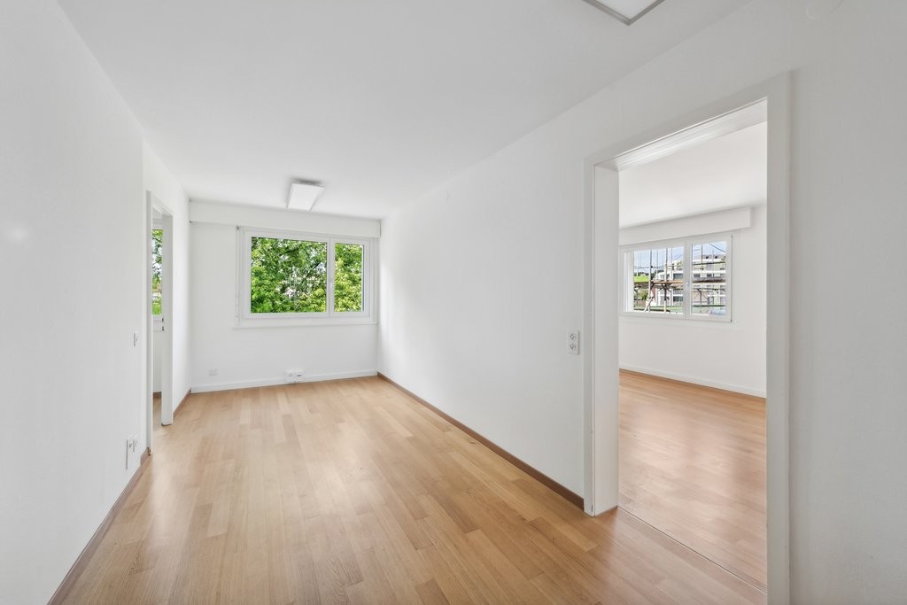 78m² office