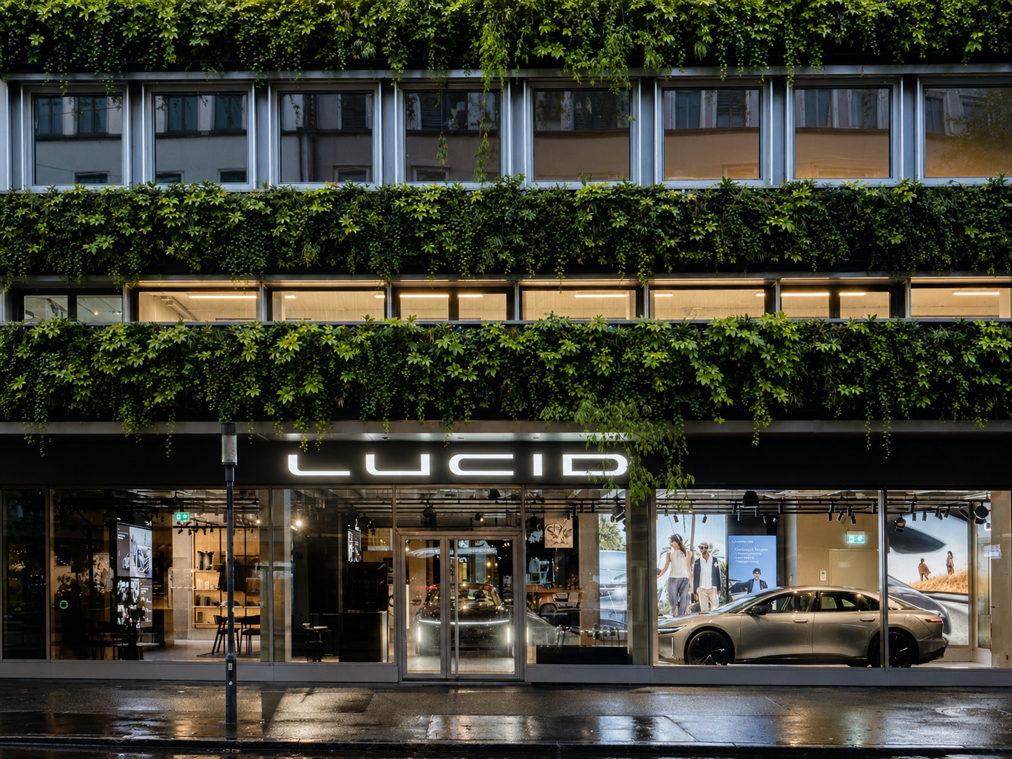 228m² office