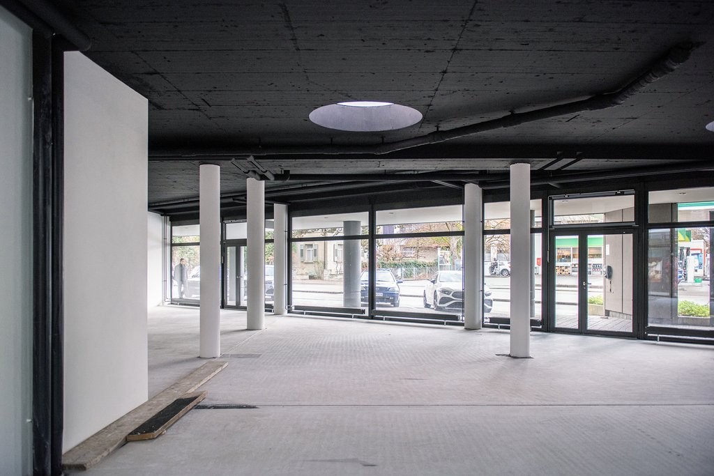 negozio di 179m²