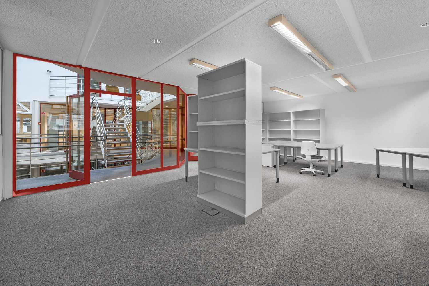 793m² commerciale