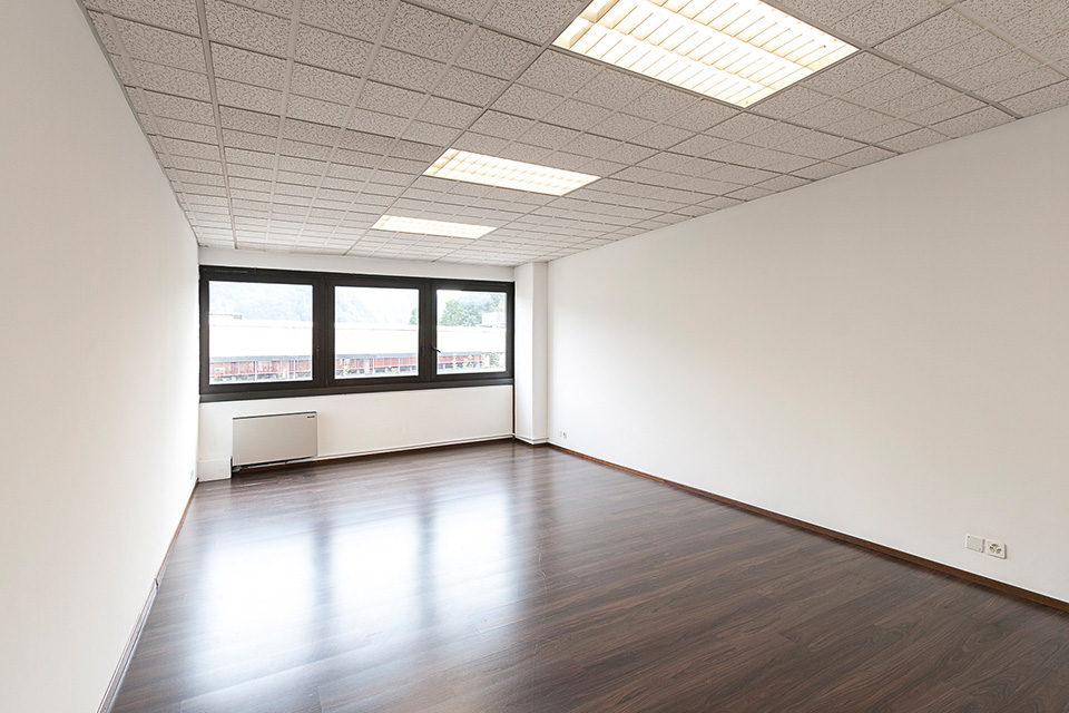 87m² bureau