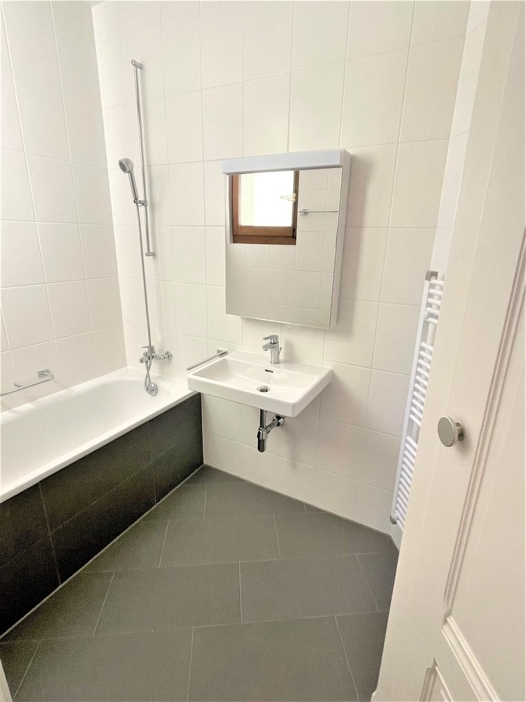 4-Zimmer-Wohnung