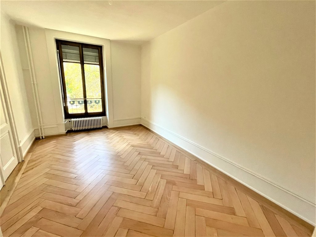 4-Zimmer-Wohnung