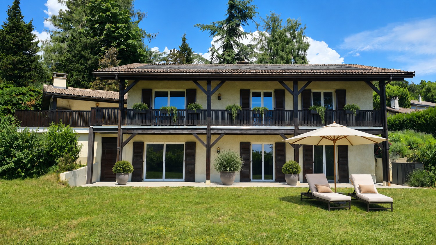 8 ½ Zimmer Einfamilienhaus