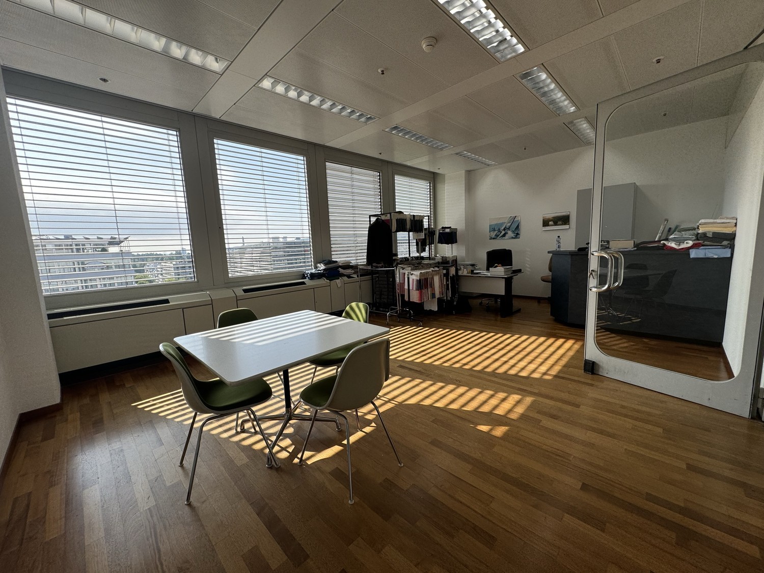 39m² commercial