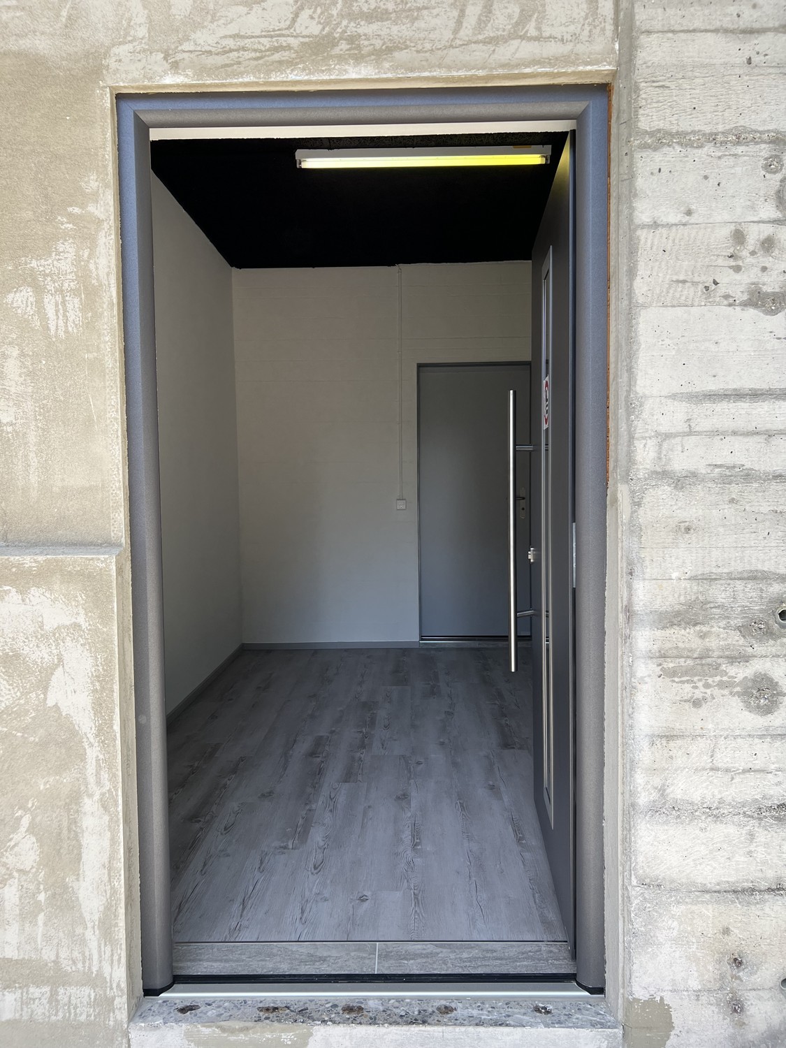 80m² hobby room