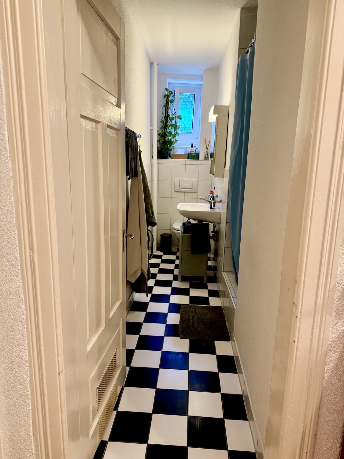 Chambre dans un appartement partagé