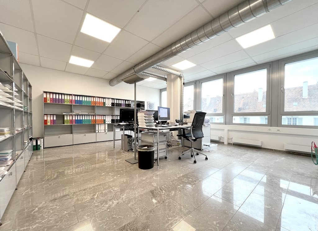 233m² bureau