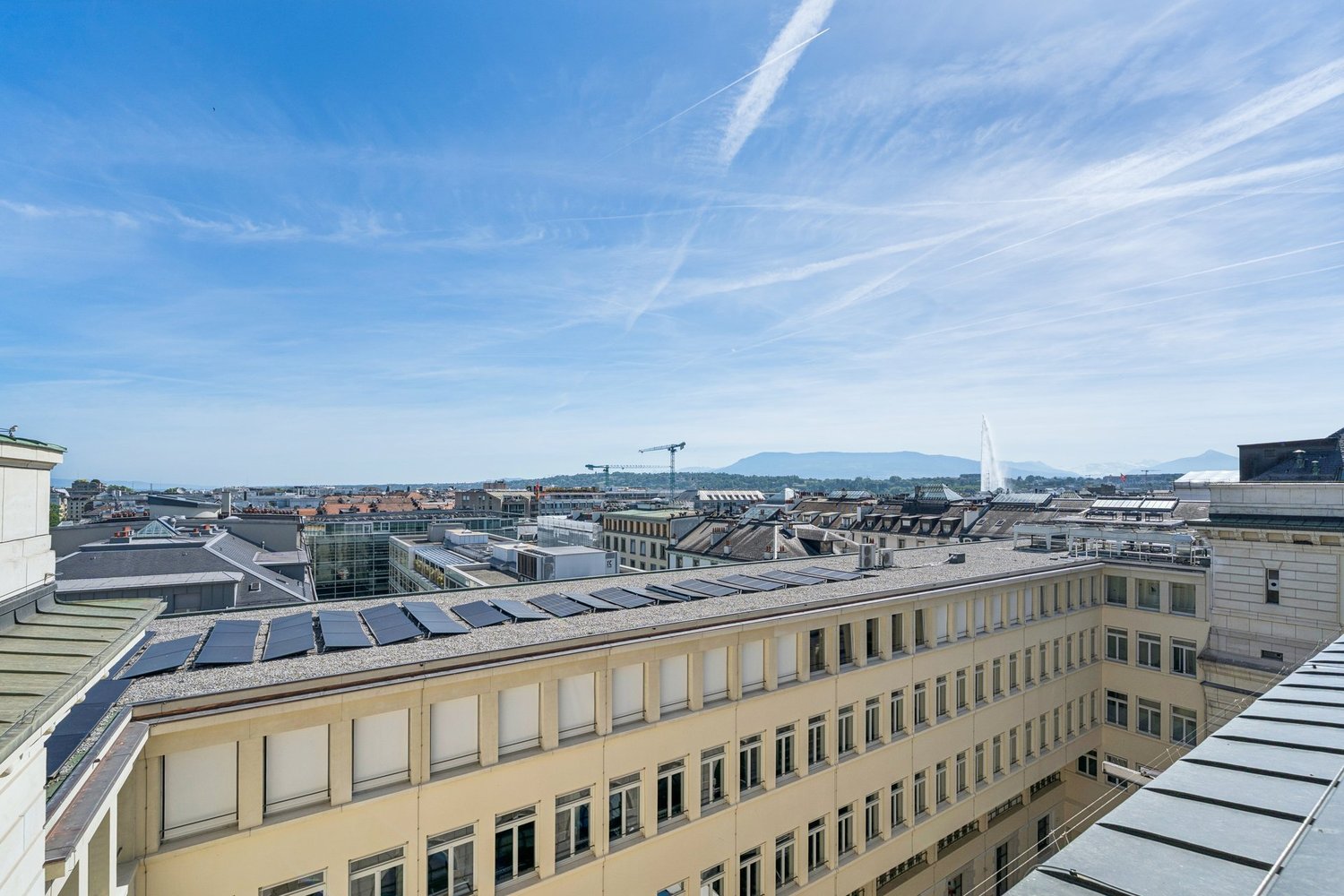 1200m² office