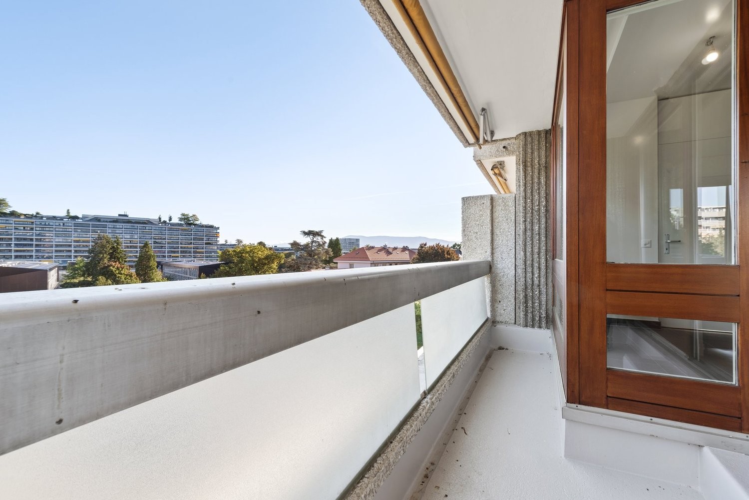 7 rooms apartment