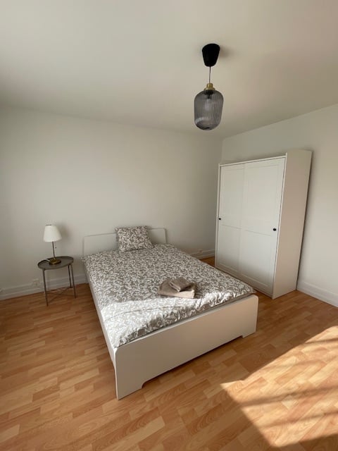 4 rooms furnished flat