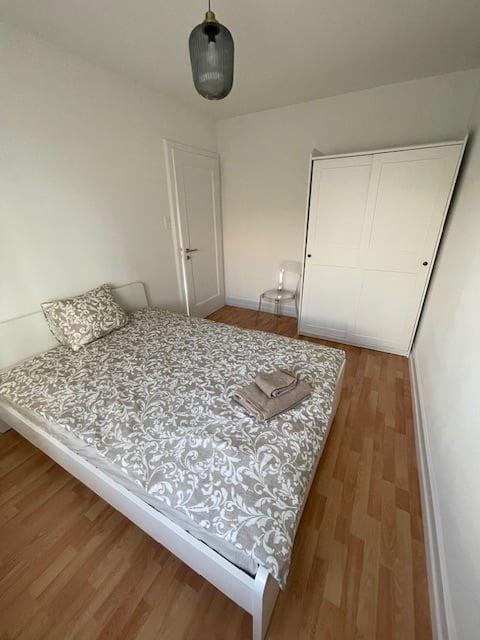 4 rooms furnished flat