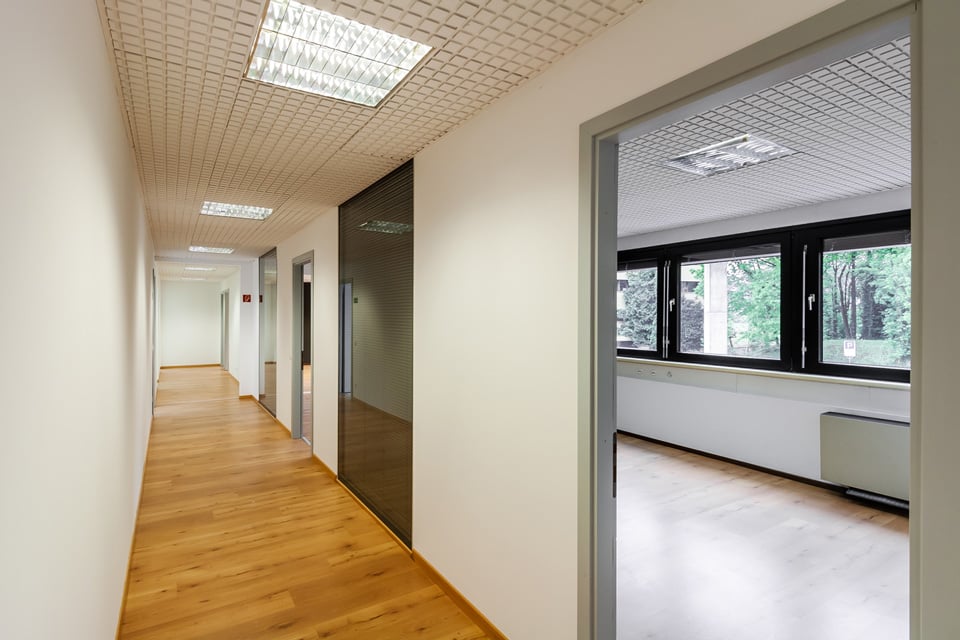 365m² bureau