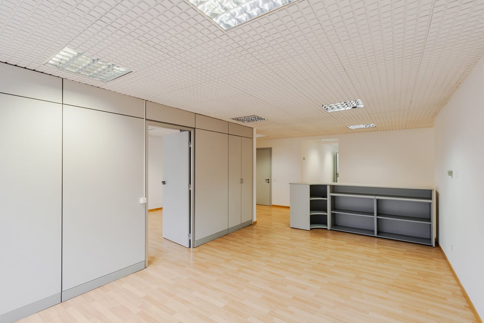 365m² bureau