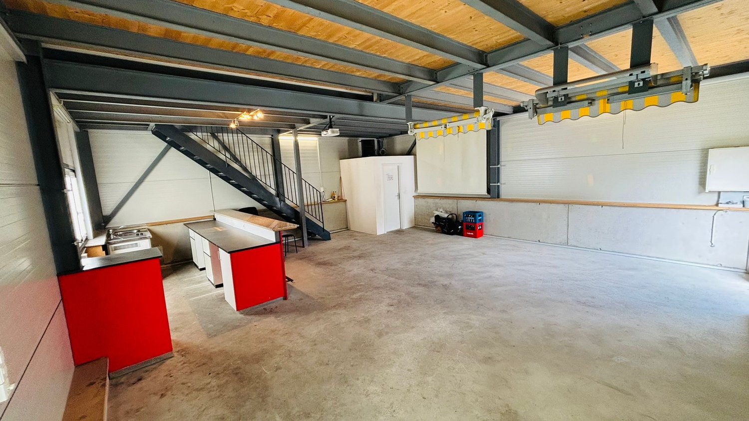146m² commerciale