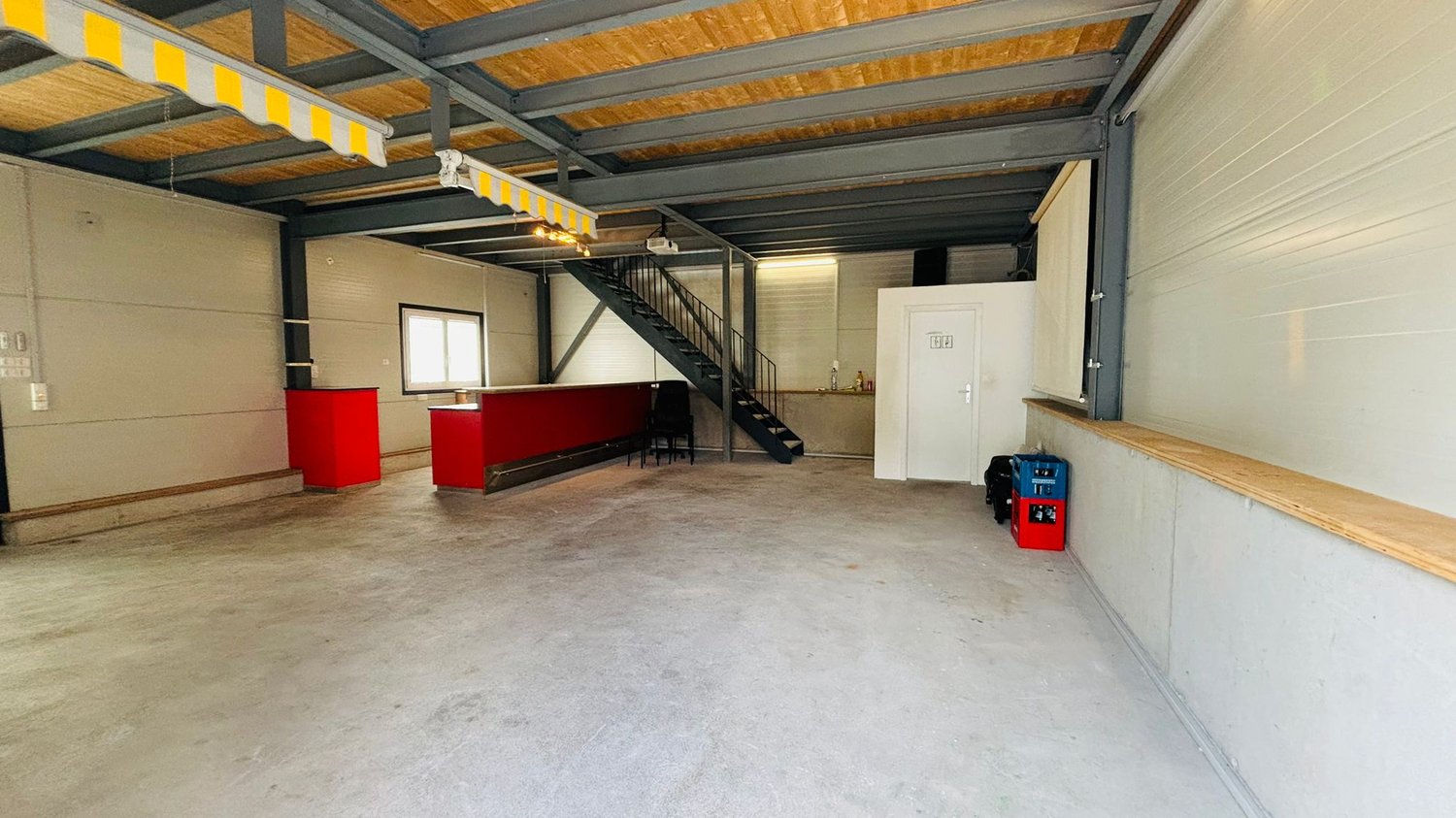 146m² commerciale