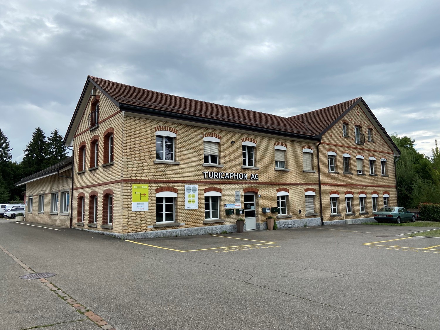 58m² commercial