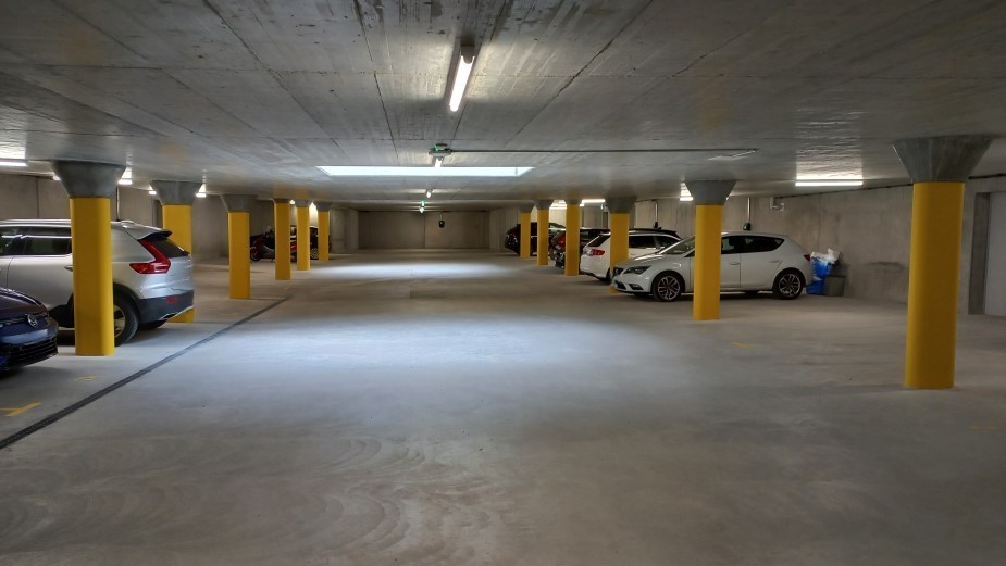 Underground slot
