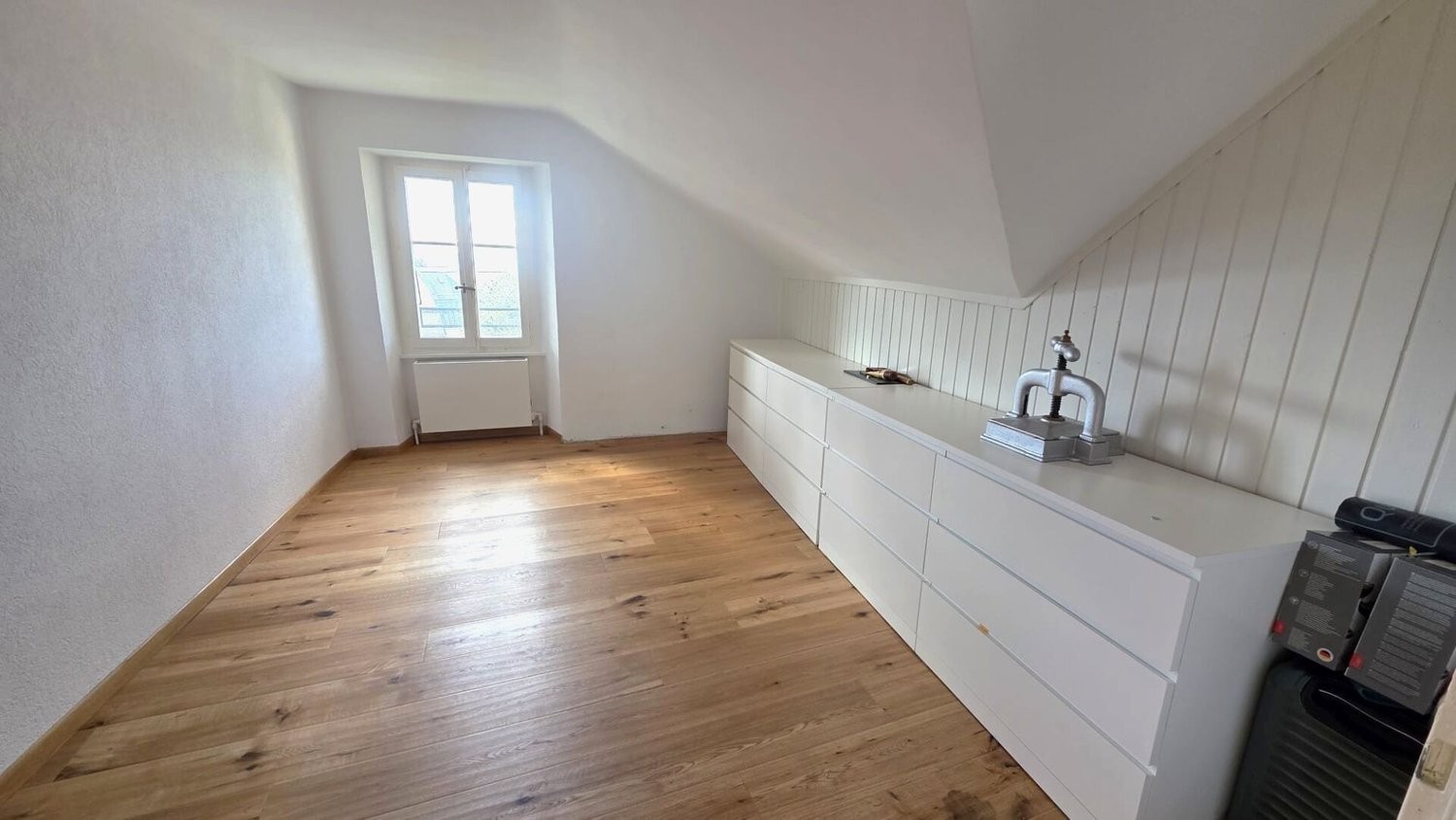 4 ½ Zimmer möblierte Wohnung