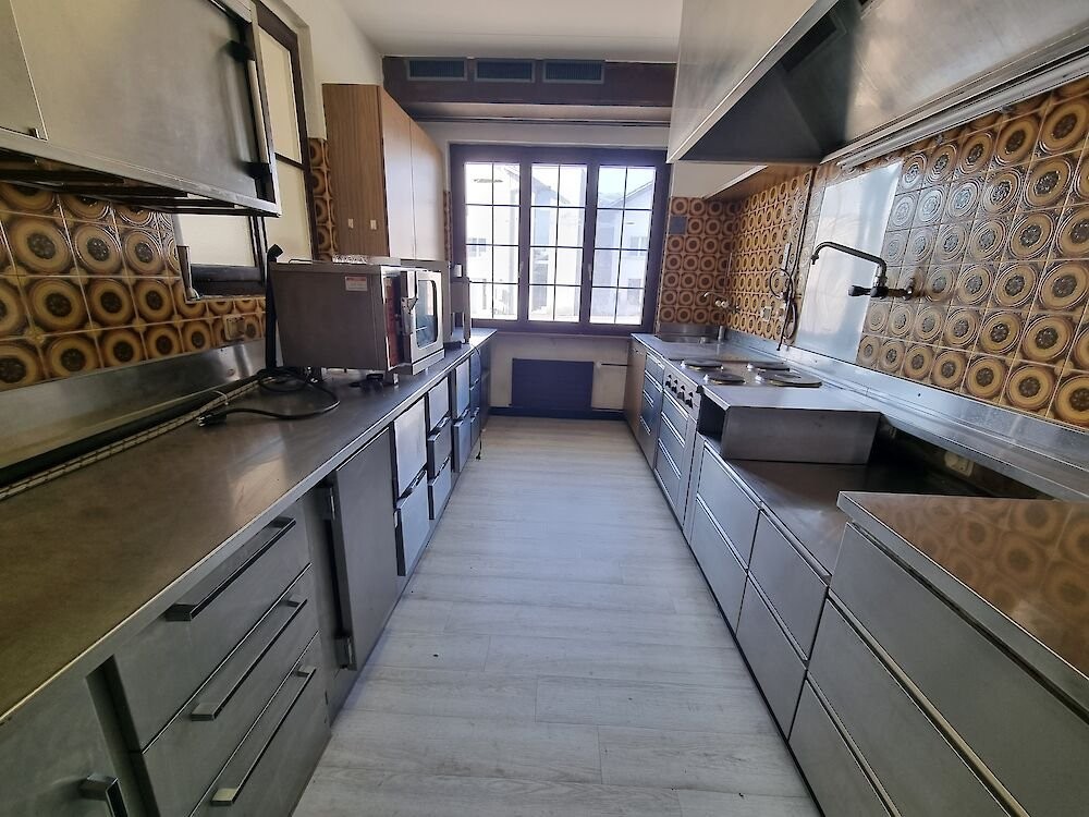 150m² commerciale