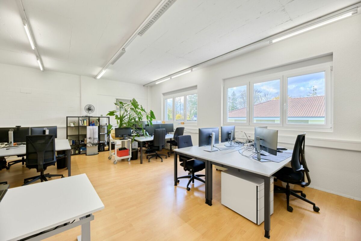 officina da 1550m²