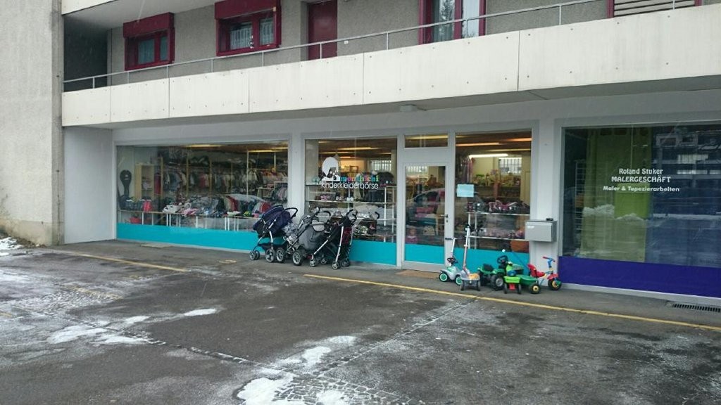 87m² office