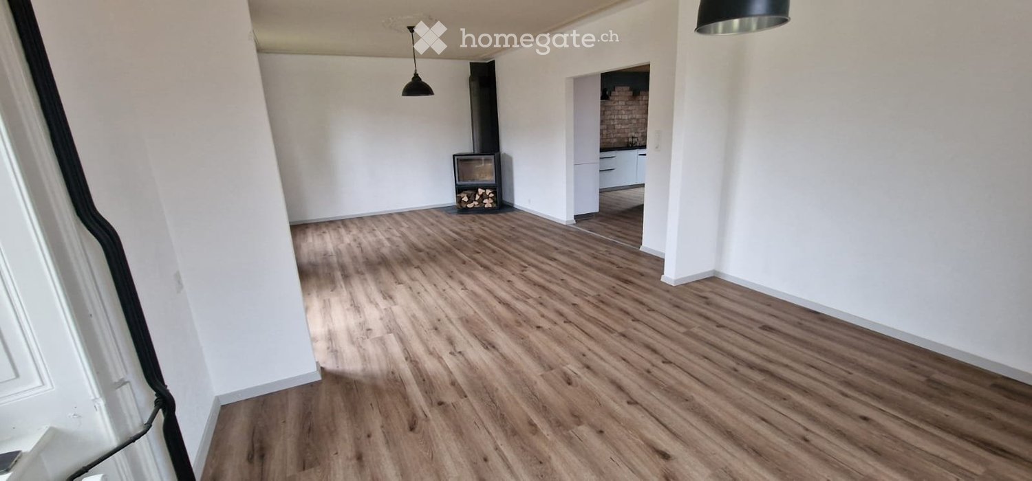 6-Zimmer-Wohnung