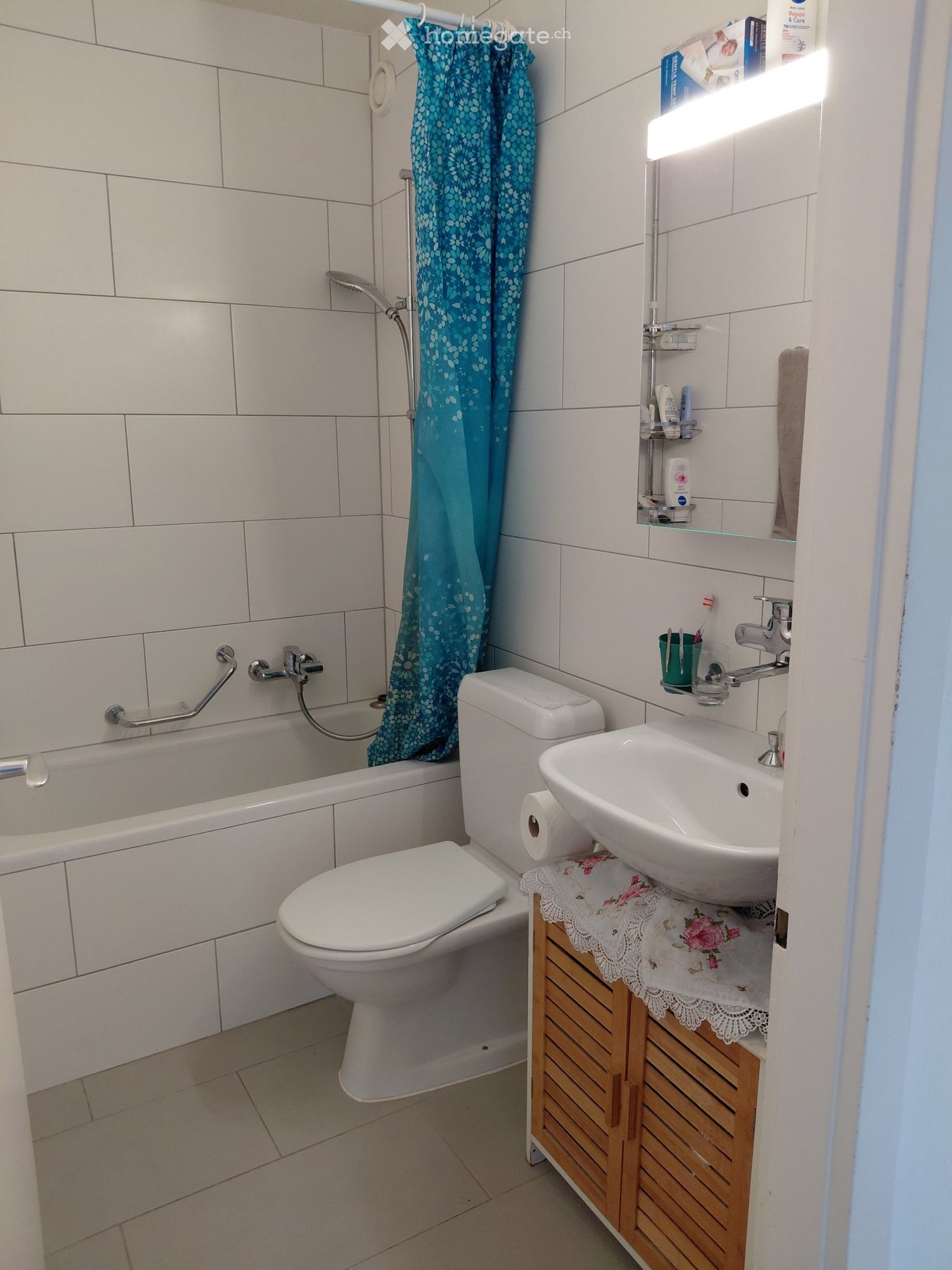 1 room single room