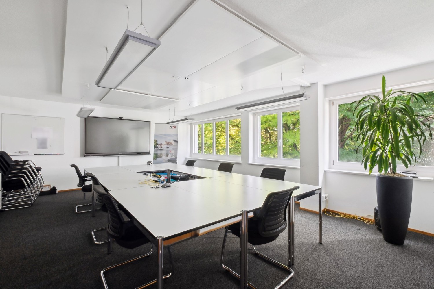 30-70m² office