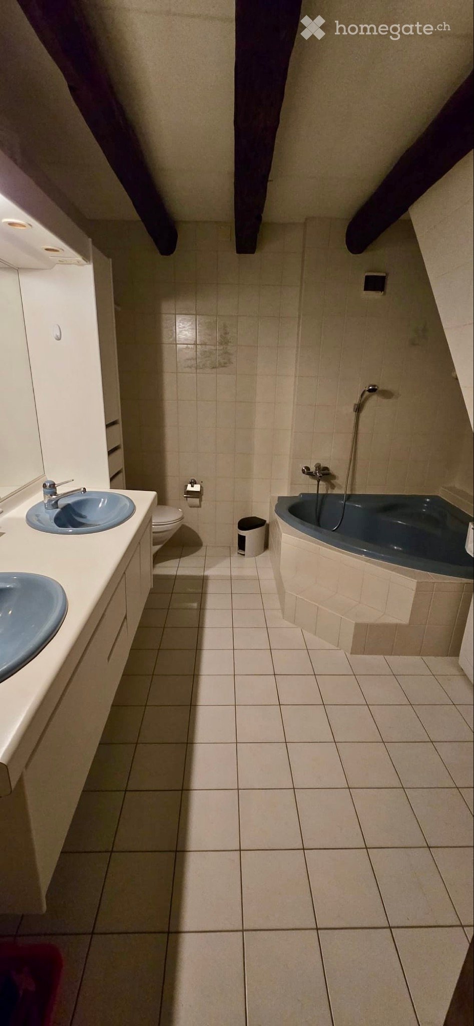 1 room single room