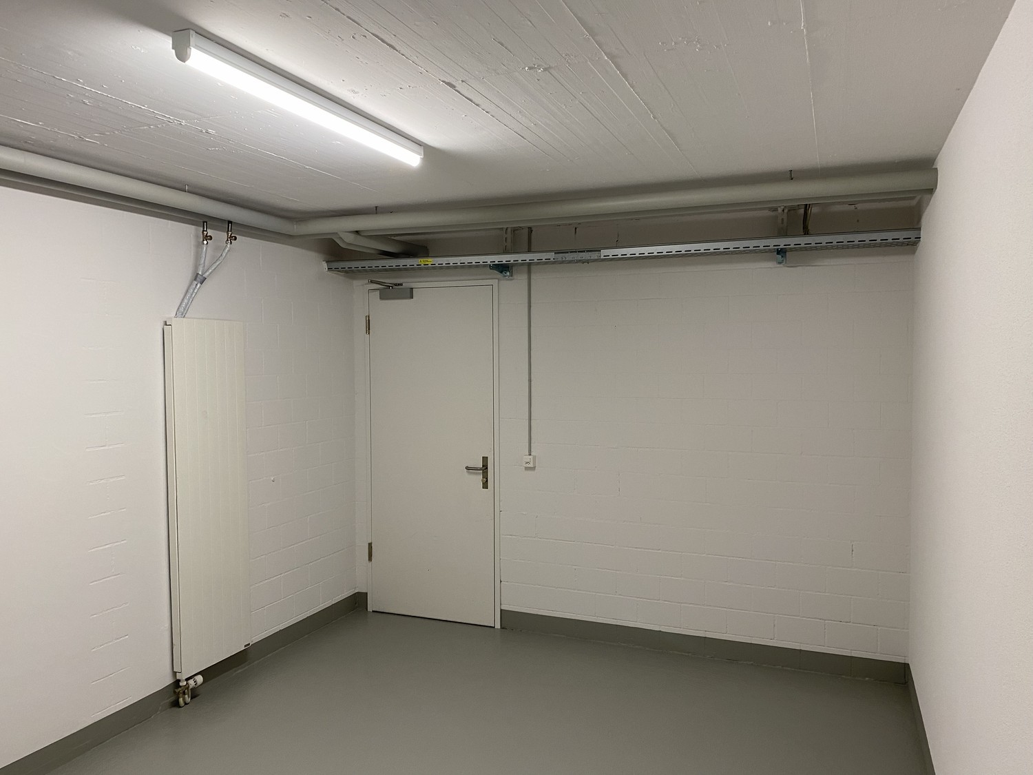 17m² commercial