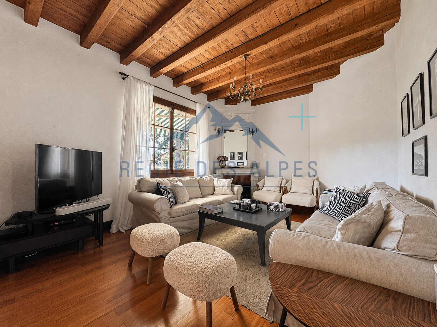 9 rooms single house