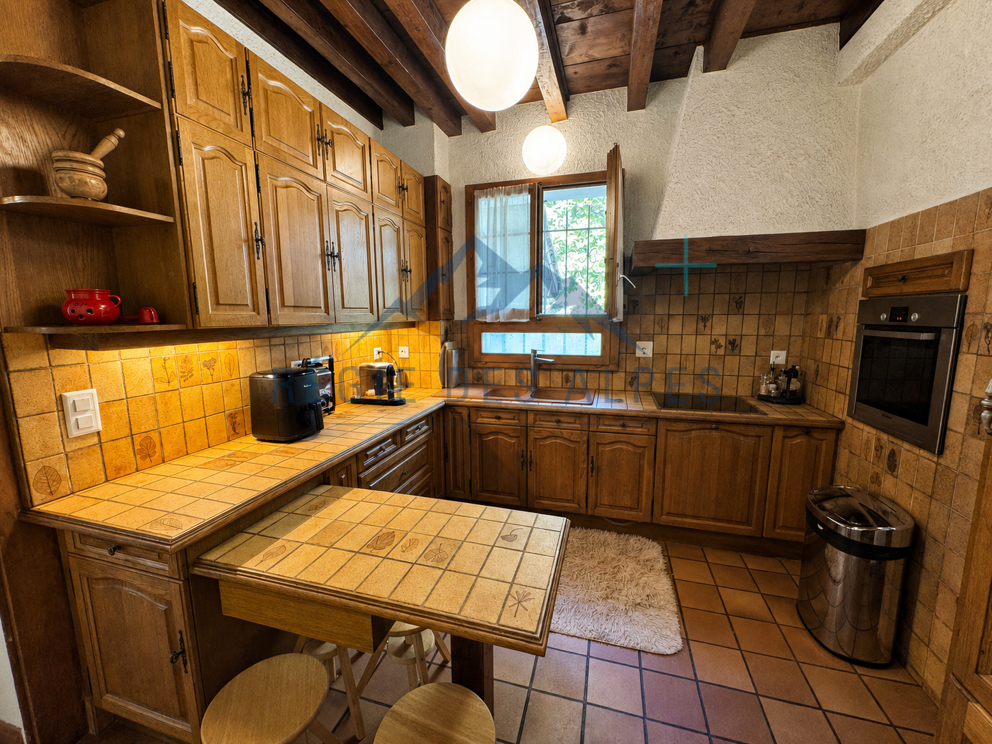 9 rooms single house