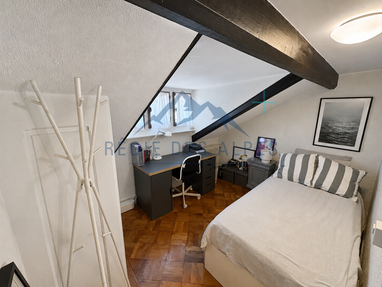 9 rooms single house