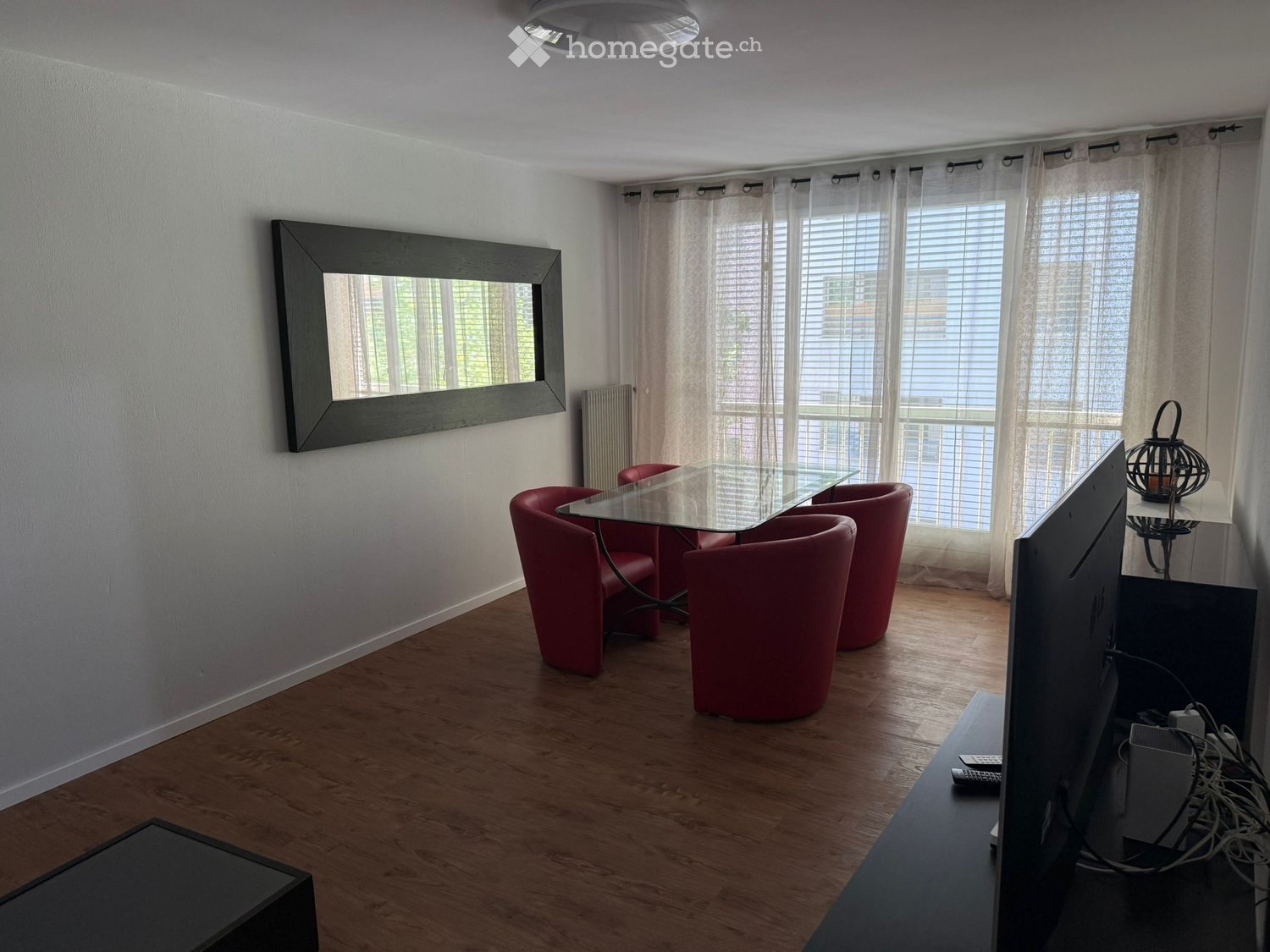 1 room single room