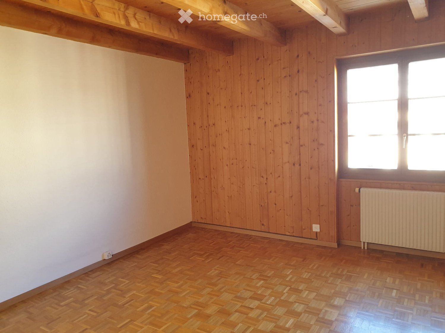 5 rooms apartment