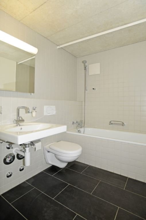 170m² commercial